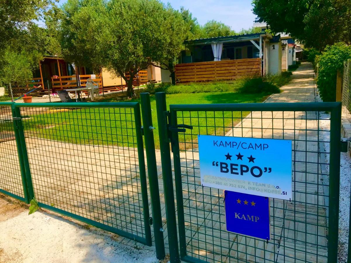 Camping Bepo Villa Sveti Filip i Jakov Eksteriør bilde